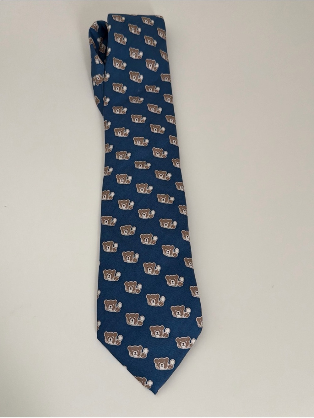 Vineyard Vines Custom Collection Childrens National Hospital Themed Silk Tie - Picture 2 of 6